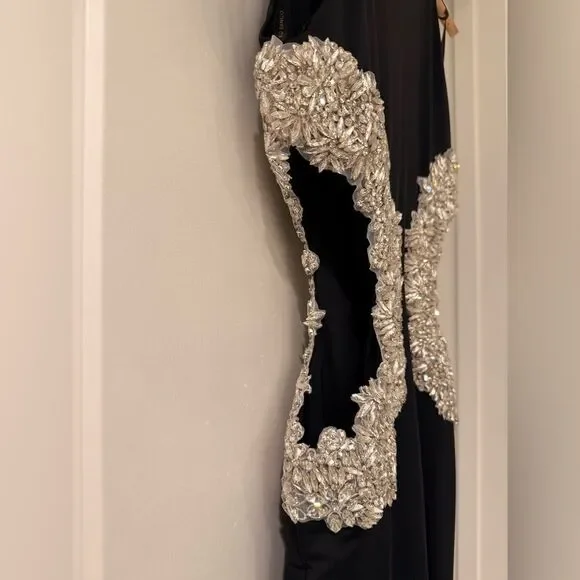 NWOT BRONX AND BANCO Camila Black Rhinestone Cutout Gown - Picture 11 of 16